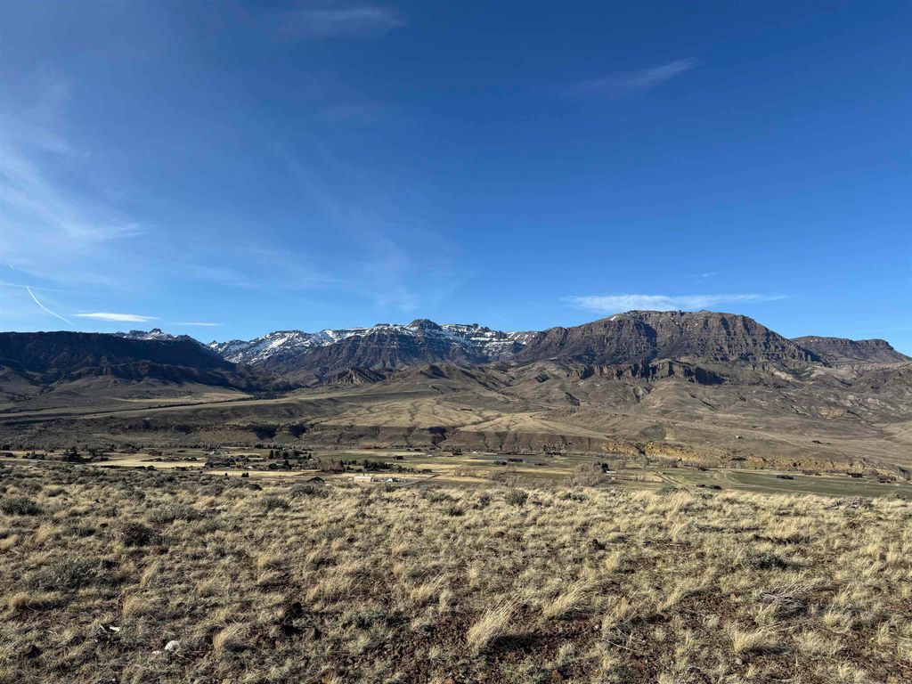 TBD Hawk Dr, Wapiti, WY 82450 photo 3