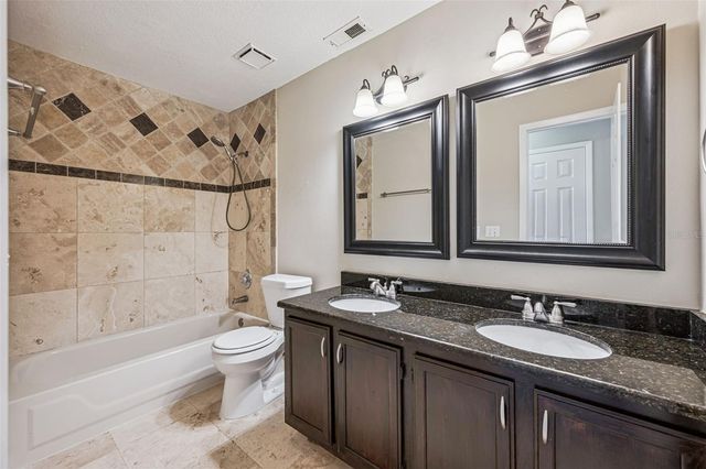 5439 RED BONE LANE, Orlando, FL 32810