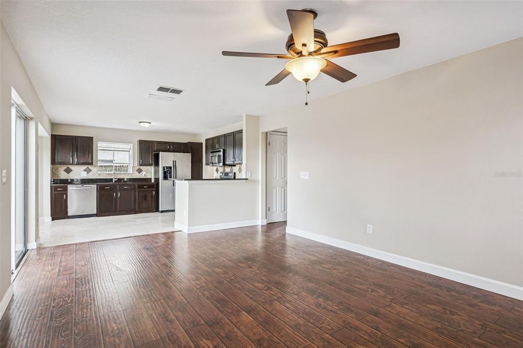 Image 19 of property listing at 5439 RED BONE LANE, Orlando, FL 32810