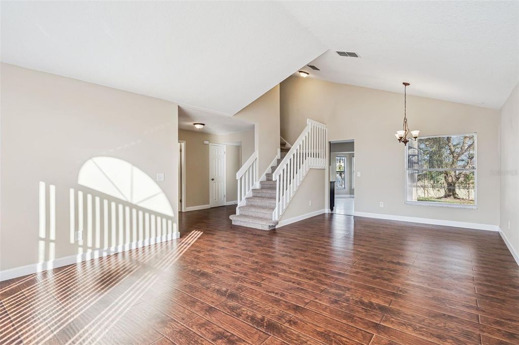 Image 4 of property listing at 5439 RED BONE LANE, Orlando, FL 32810