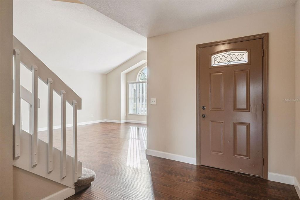 Image 6 of property listing at 5439 RED BONE LANE, Orlando, FL 32810