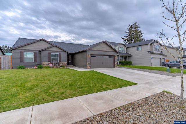 2218 Woodcock Av, Stayton, OR 97383