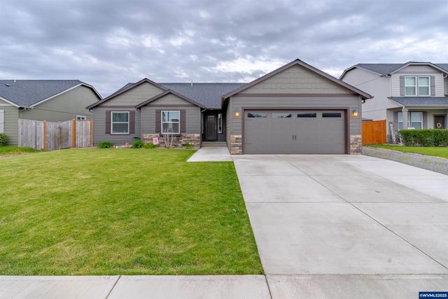 2218 Woodcock Av, Stayton, OR 97383