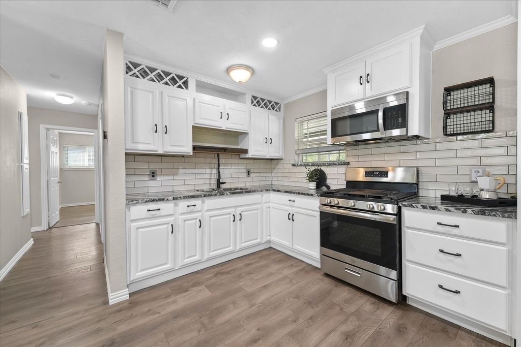 1900 Alan A Dale Road, Arlington, TX 76013 — photo 4