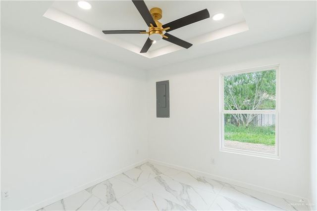 6900 S Ozuna Street, Pharr, TX 78577