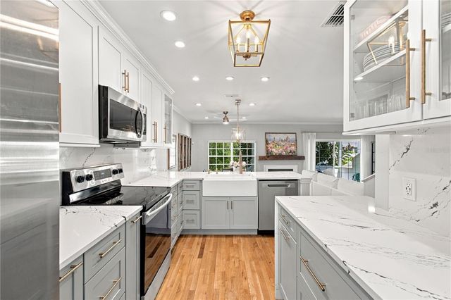 5222 S RUSSELL STREET 26, Tampa, FL 33611