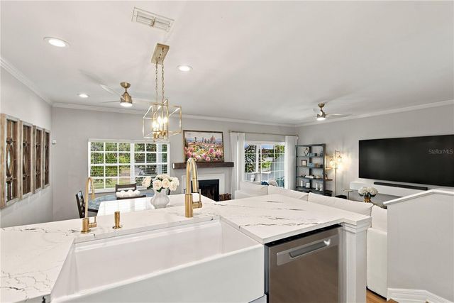 5222 S RUSSELL STREET 26, Tampa, FL 33611
