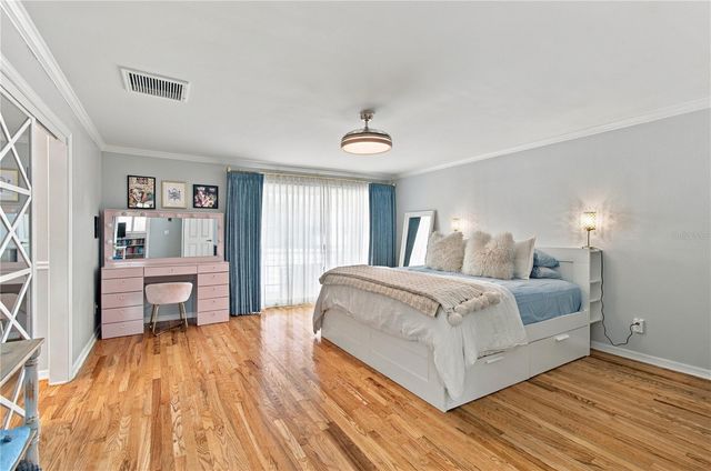 5222 S RUSSELL STREET 26, Tampa, FL 33611
