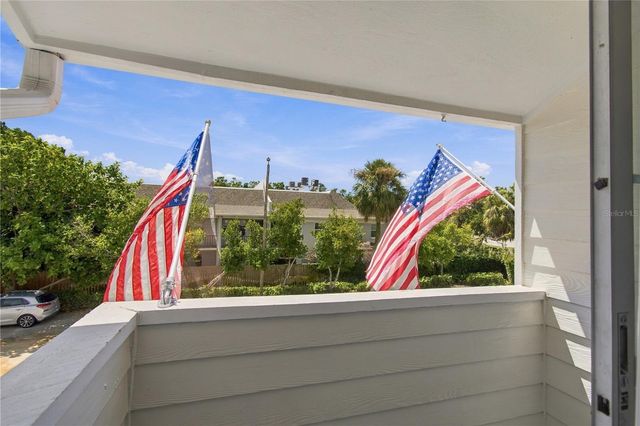 5222 S RUSSELL STREET 26, Tampa, FL 33611