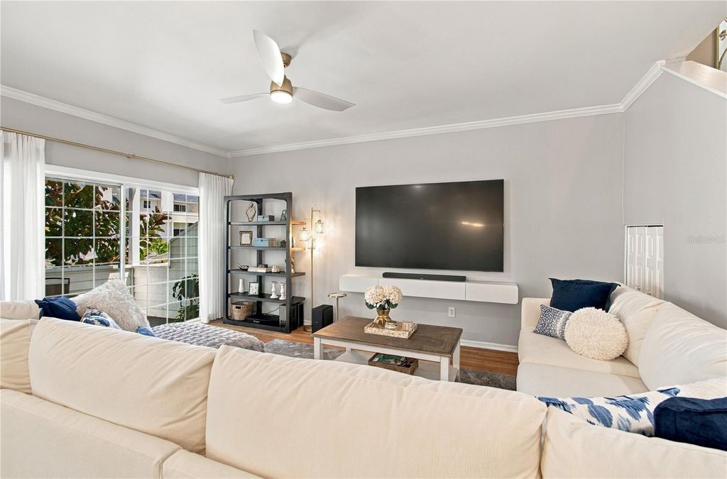 Image 28 of property listing at 5222 S RUSSELL STREET 26, Tampa, FL 33611