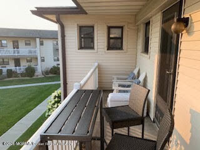 88 Wharfside Drive, Monmouth Beach, NJ 07750