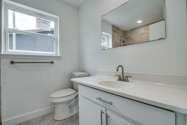 822 Milky Way, Garland, TX 75040