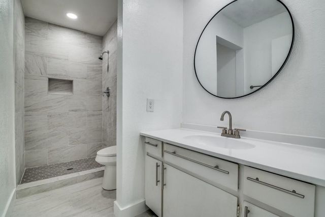 822 Milky Way, Garland, TX 75040