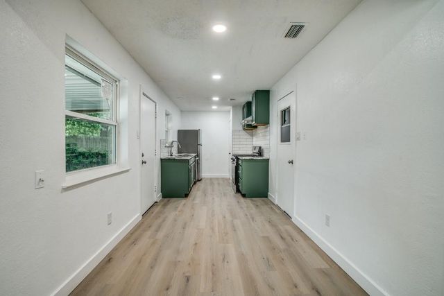 822 Milky Way, Garland, TX 75040