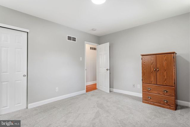 688 FAIRFIELD DR, Warminster, PA 18974