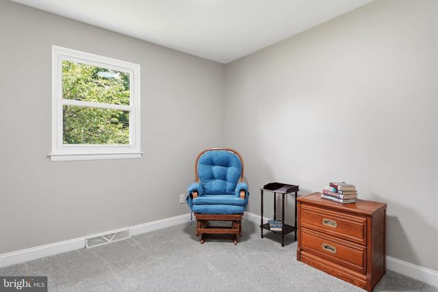 688 FAIRFIELD DR, Warminster, PA 18974