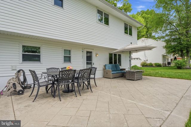 688 FAIRFIELD DR, Warminster, PA 18974