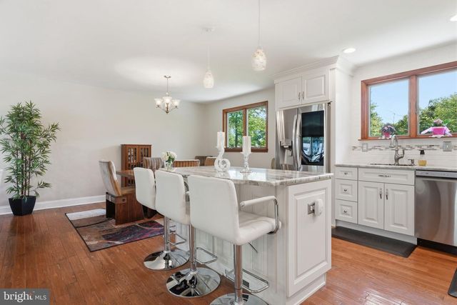 688 FAIRFIELD DR, Warminster, PA 18974