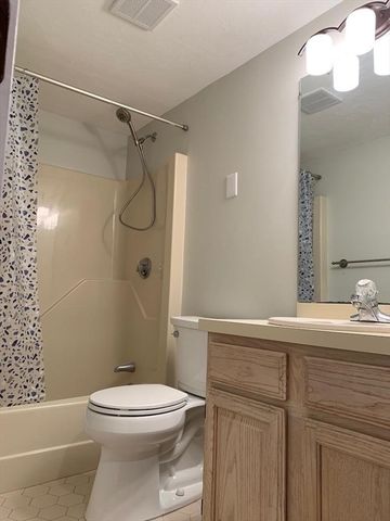 200 Falls Blvd D309, Quincy, MA 02169