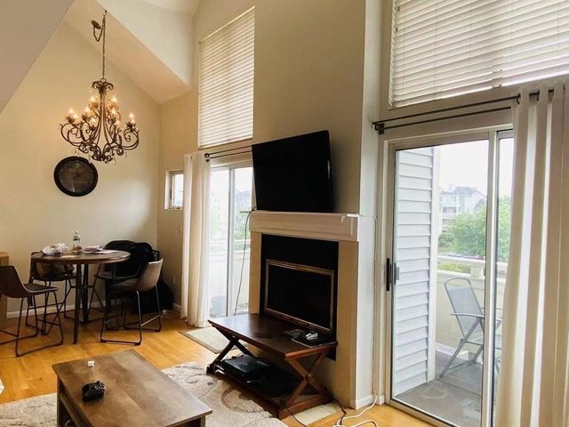 200 Falls Blvd D309, Quincy, MA 02169