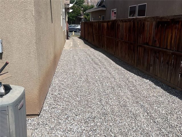 3352 Hammock, Perris, CA 92571