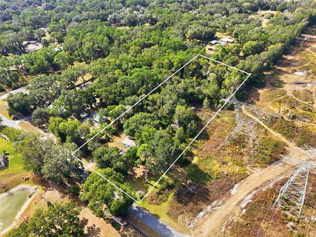 3932 COUNTY ROAD 507, Wildwood, FL 34785