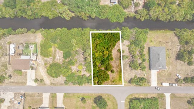 12132 Xavier Avenue, Port Charlotte, FL 33981