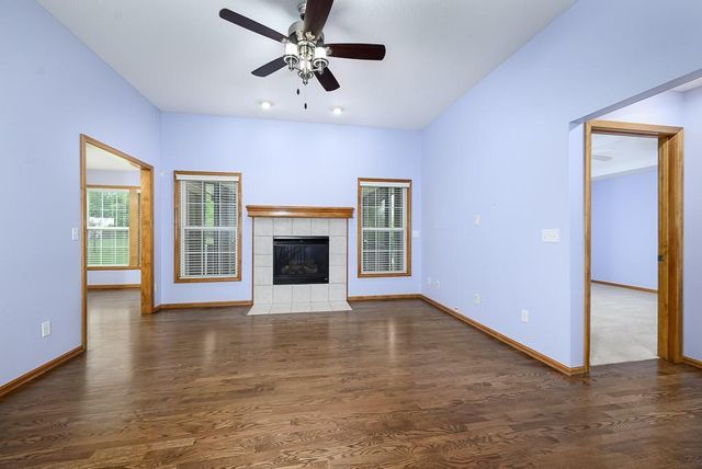 2502 N 100th Terrace, Kansas City, KS 66109
