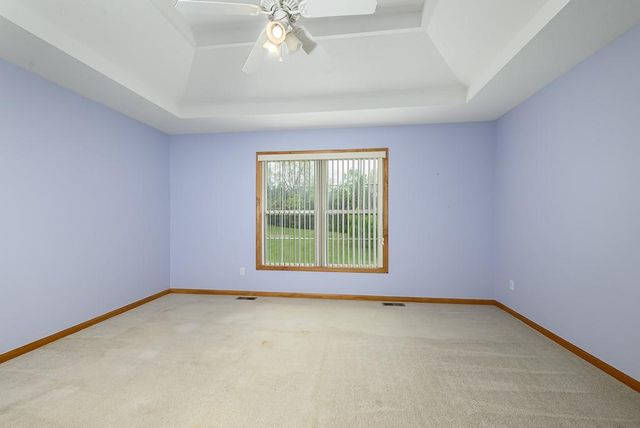 2502 N 100th Terrace, Kansas City, KS 66109