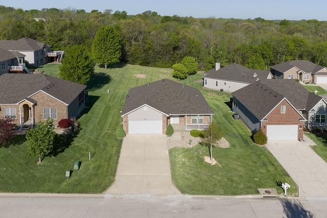 2502 N 100th Terrace, Kansas City, KS 66109
