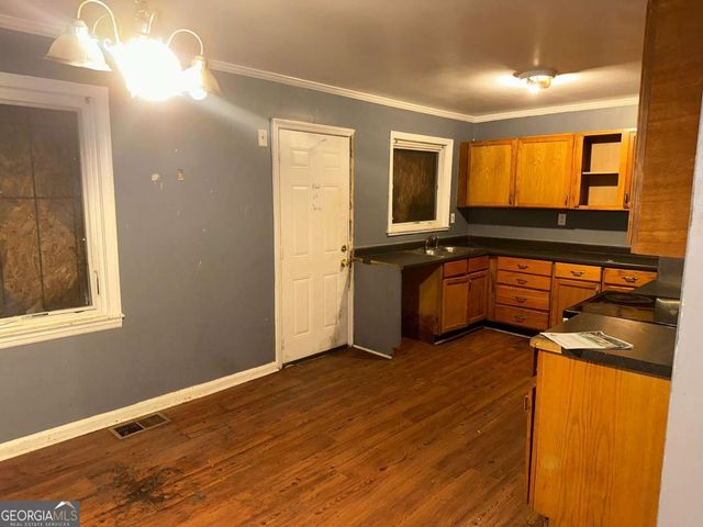 3713 Glenwood Road, Decatur, GA 30032