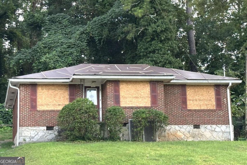 3713 Glenwood Road, Decatur, GA 30032