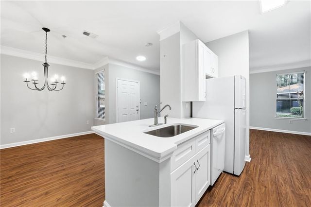 1575 Ridenour NW Parkway 822, Kennesaw, GA 30152