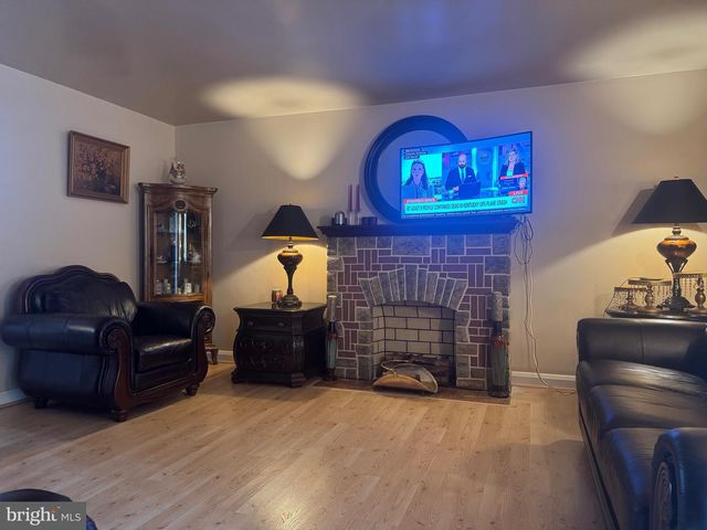 1631 WOODBOURNE AVE, Baltimore, MD 21239