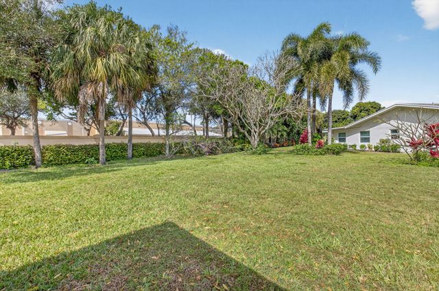 6321 Lasalle Road, Delray Beach, FL 33484