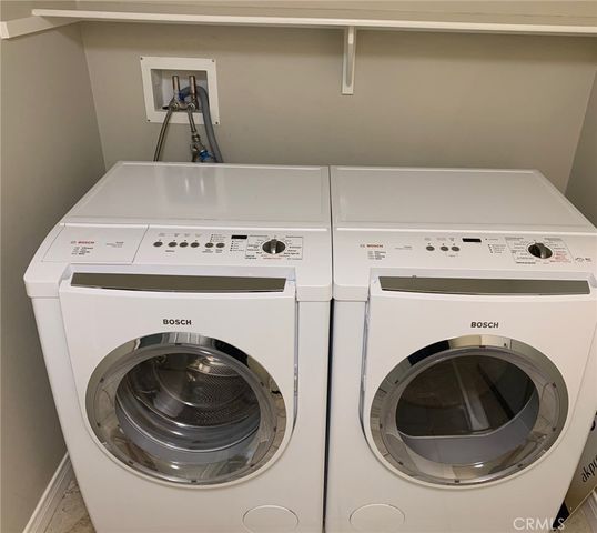 15213 Lafayette, Tustin, CA 92782
