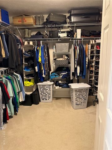 1629 Sunnington Grove Drive, Washington Twp, OH 45458