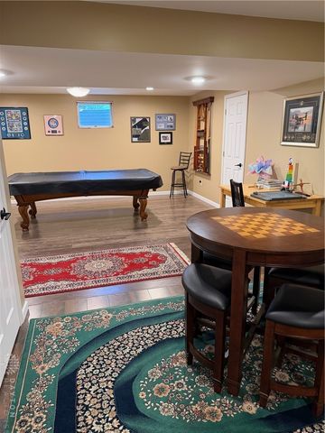 1629 Sunnington Grove Drive, Washington Twp, OH 45458