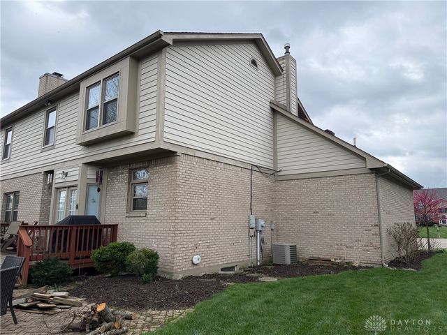 1629 Sunnington Grove Drive, Washington Twp, OH 45458