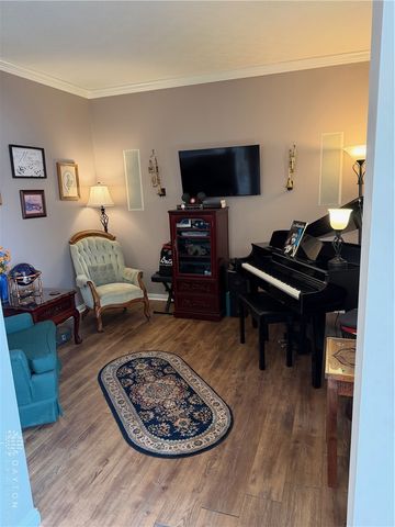 1629 Sunnington Grove Drive, Washington Twp, OH 45458