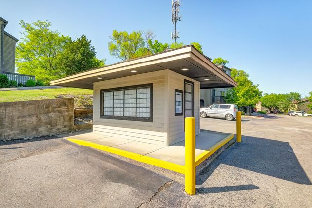 434 Summit Ridge Pl, Nashville, TN 37215