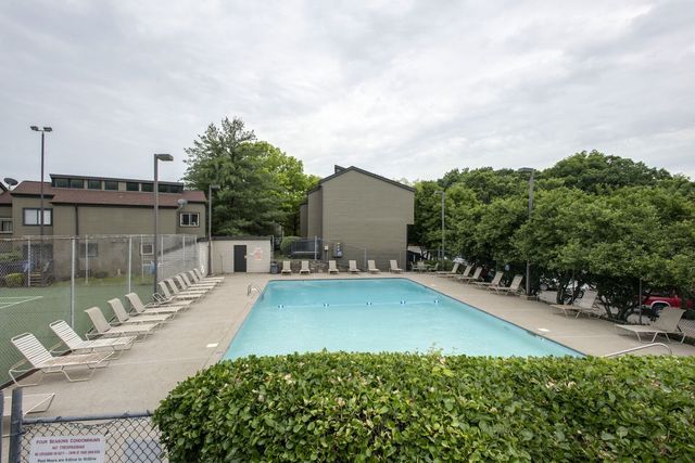 434 Summit Ridge Pl, Nashville, TN 37215