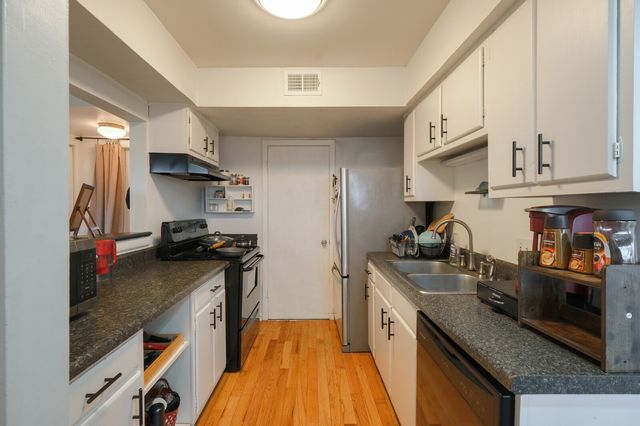 434 Summit Ridge Pl, Nashville, TN 37215