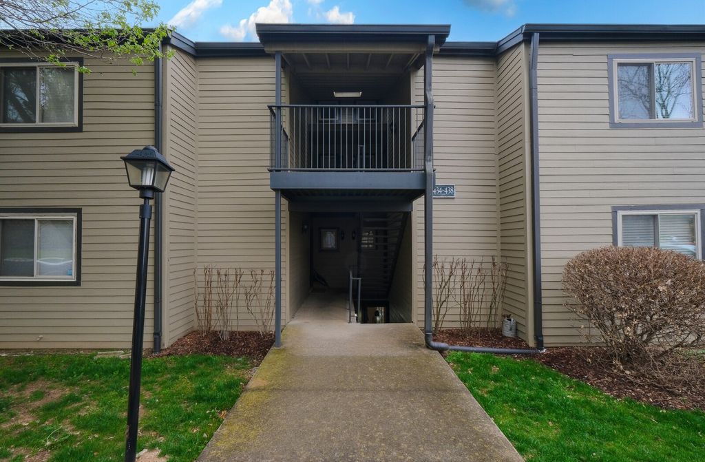434 Summit Ridge Pl, Nashville, TN 37215