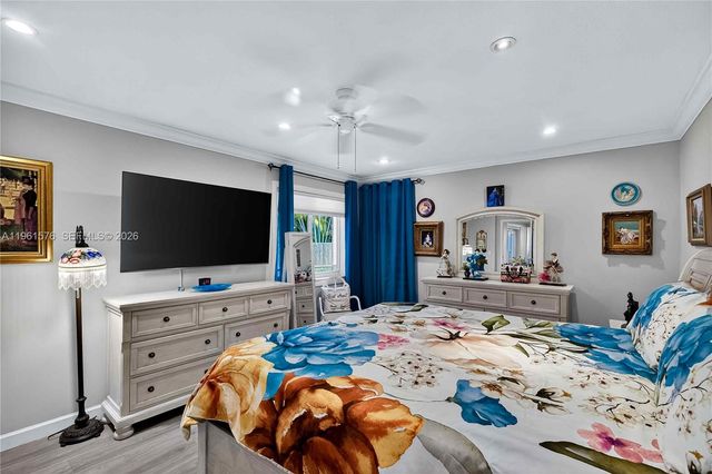 3719 Sheridan Ave, Miami Beach, FL 33140