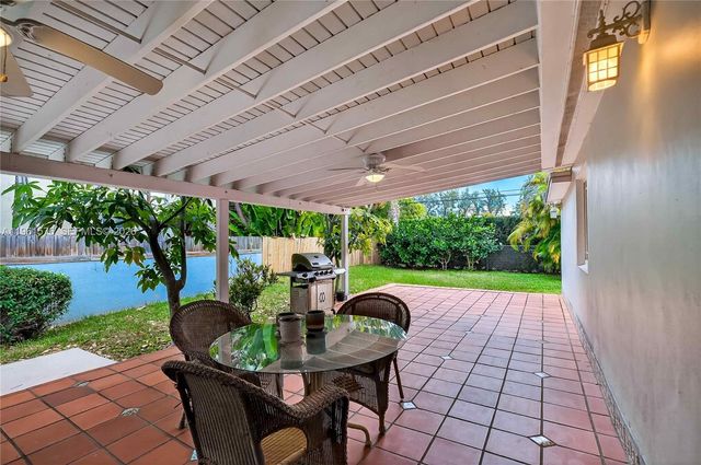 3719 Sheridan Ave, Miami Beach, FL 33140