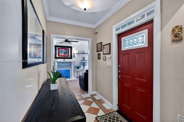 3719 Sheridan Ave, Miami Beach, FL 33140