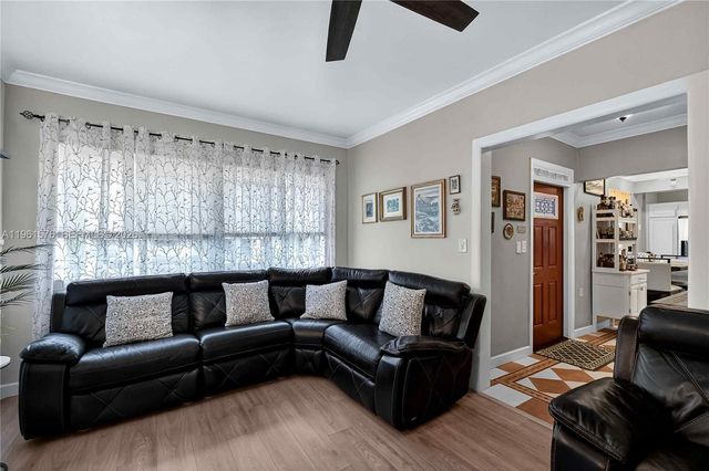 3719 Sheridan Ave, Miami Beach, FL 33140