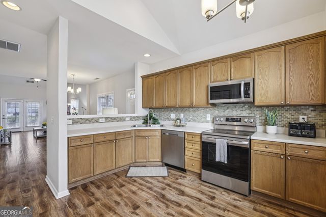 2365 Suwanee Pointe Drive, Lawrenceville, GA 30043