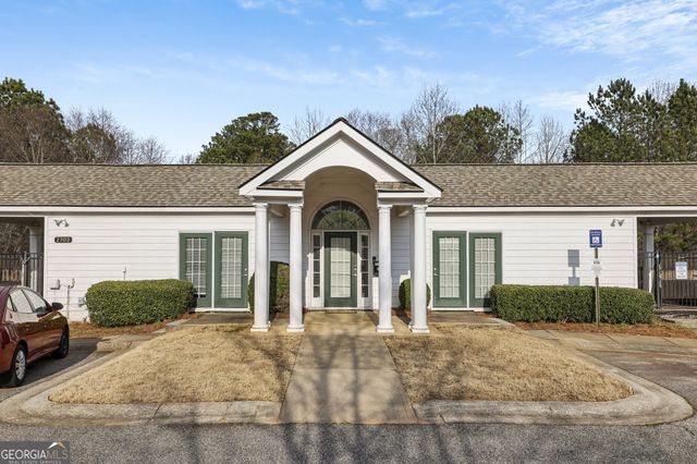 2365 Suwanee Pointe Drive, Lawrenceville, GA 30043